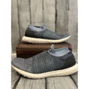 Adidas UltraBoost Laceless (CM8271) Parley Carbon Blue Men's Size 10.5